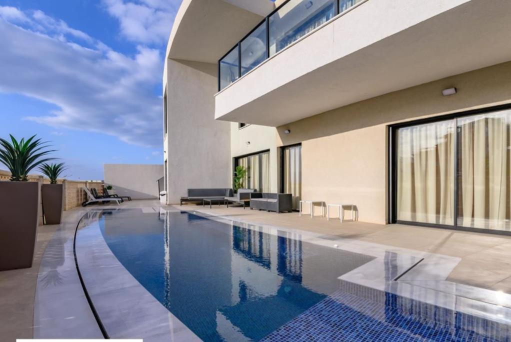 Top-Class Luxury Villa Bsamim With Full Sea View Heated Pool !!!! เอลัต ภายนอก รูปภาพ